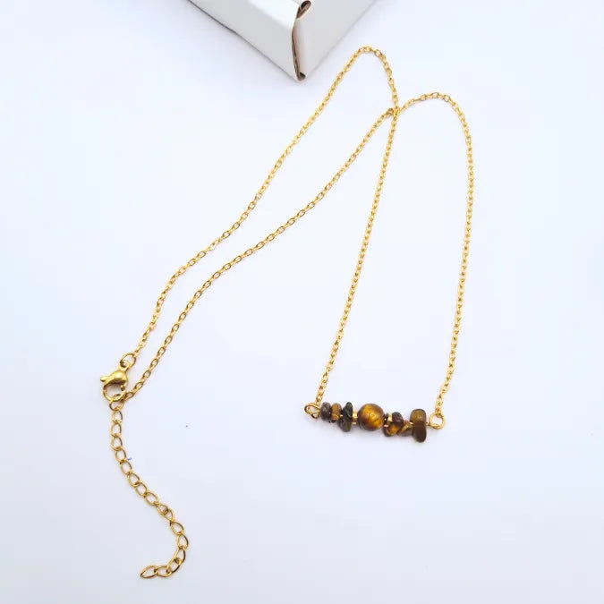 Collier oeil de tigre minimaliste doré et mi-long